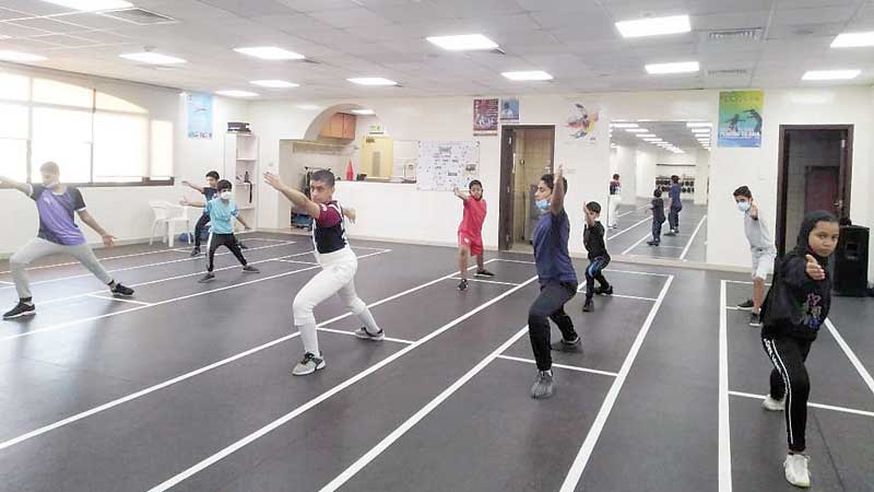 Oman Fencing Committee Resumes Training After COVID-19 Suspension